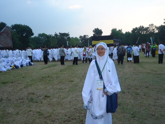 Rusmaliaa's tweet photo. Haji Cibubur :D http://t.co/1yvRmkxH05