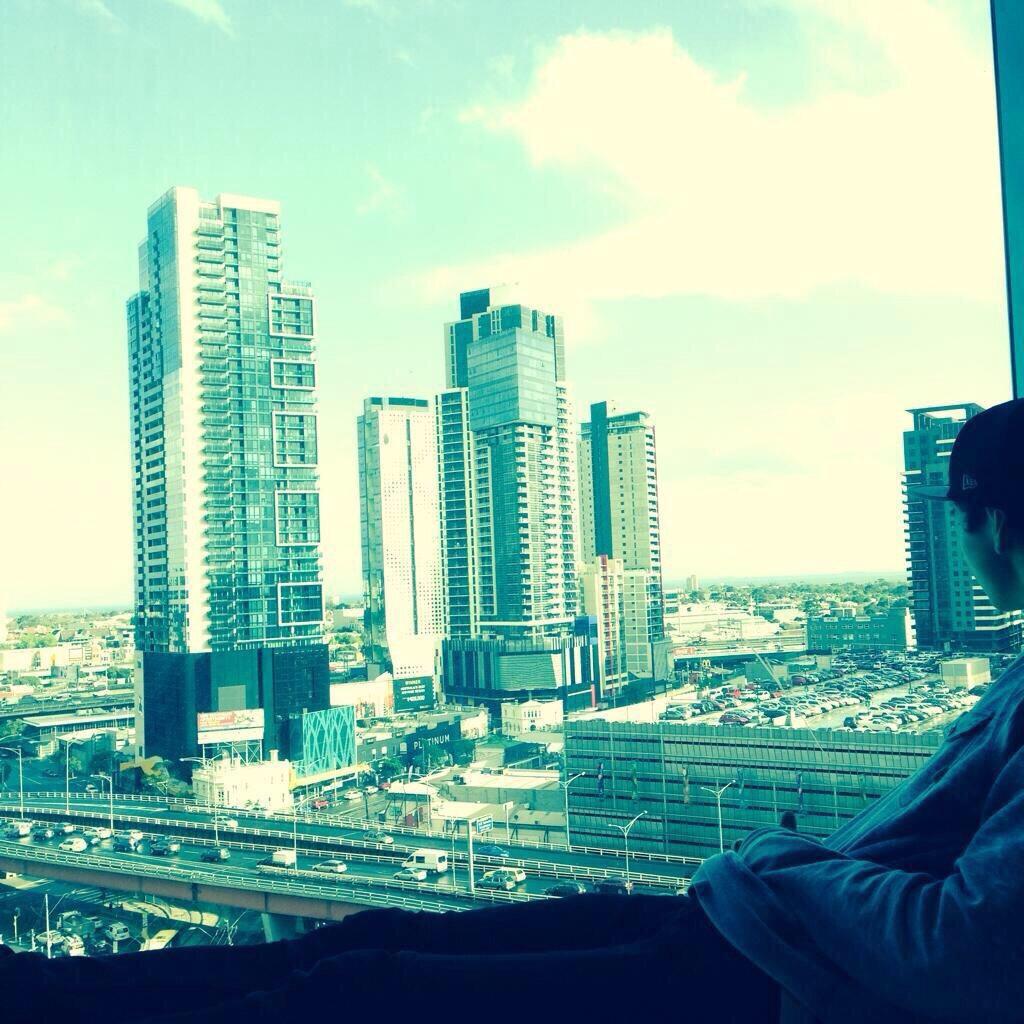 vulpixxhood's tweet photo. turn down the static sound of the city that never sleeps... -C http://t.co/fEVEGTBF1v