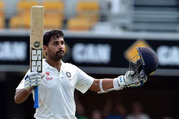 news24tvchannel's tweet photo. Vijay strikes ton as India ... - http://t.co/Pkkbd1CJhW #Australia #Cricket_Test #Gabba #Mitchell_Johnson http://t.co/DiRJEJltrp