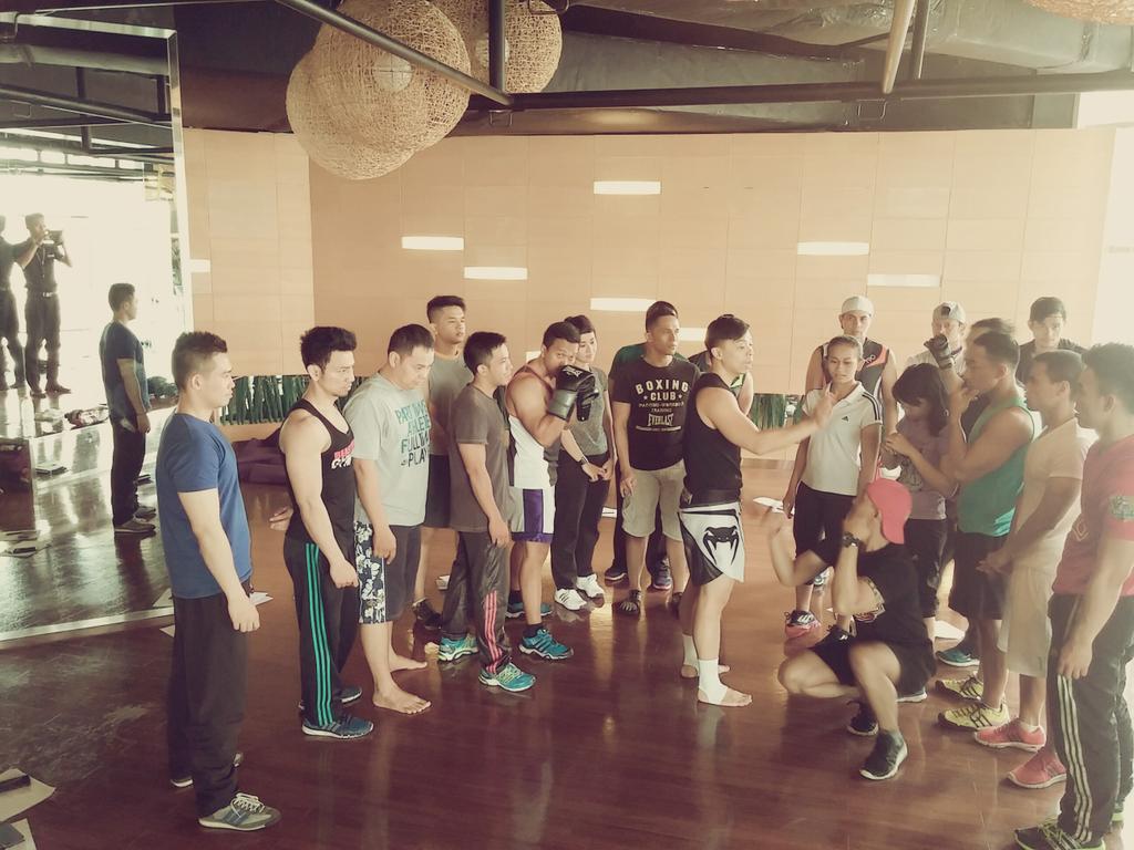 celebrity fitness CP tweet media