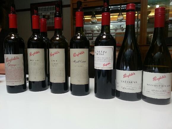Unwine1's tweet photo. New vintage tasting @penfolds 
#barossalife
#RWToutstanding http://t.co/gSy2d2GHyJ
