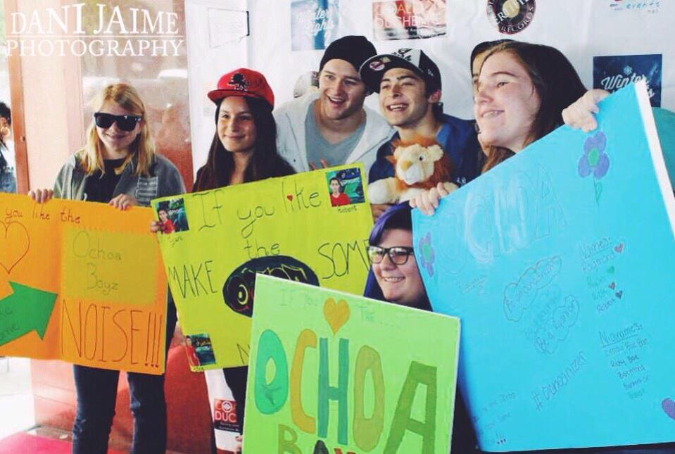 ilettehill13's tweet photo. Love them so much💘💘💘 http://t.co/Gpl1FqbdMc