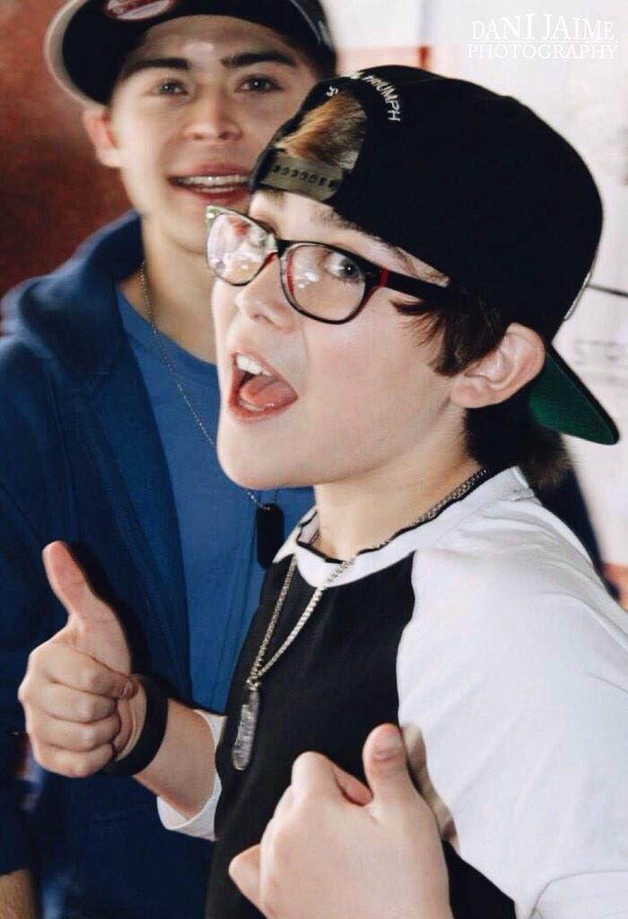 ilettehill13's tweet photo. Probably one of my fave pics of him☺️❤️ http://t.co/qz8Mf07UL1