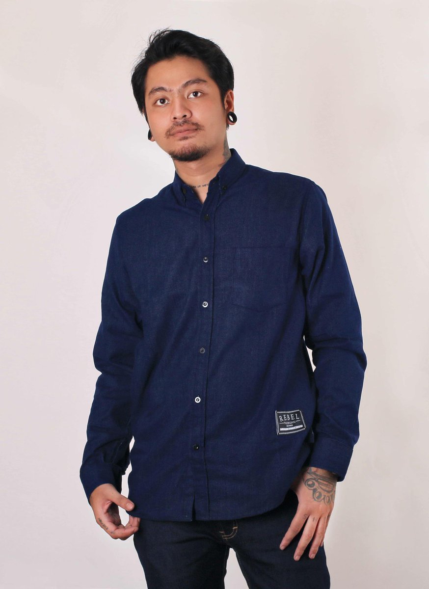 irna_febriany's tweet photo. #rebelcloth BROM SHIRT || IDR : 329K || INFO ORDER TEXT 083878095356 || 29281F7A https://t.co/PgE9JZUxHr #rebelshirt