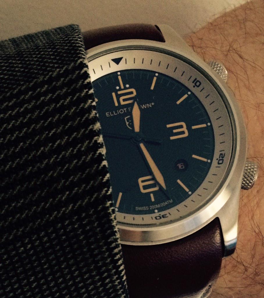 ianbroad00's tweet photo. A lovely Custom Edition Elliot Brown Canford. Hand built by Alex Brown in EB Poole Harbour workshop. http://t.co/3hLgO3w42T