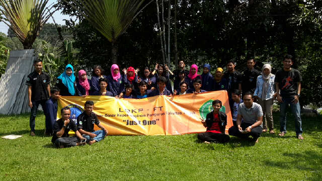 LDKP BEM-FT 2014 *justone* #LatePost <a href="/_uhr_/">Gabija Simkute</a> <a href="/Fajarboedi_/">fajar B. A</a> <a href="/praditafebri/">F.pradita</a> <a href="/doni_AMAROK/">Doni Prastyo</a> @adeeismail <a href="/asep_hardiyanto/">Asep hardiyanto N.</a>