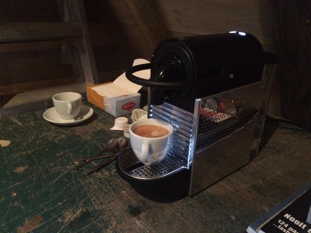 De nieuwe studio is officieel geopend. #wantkoffie