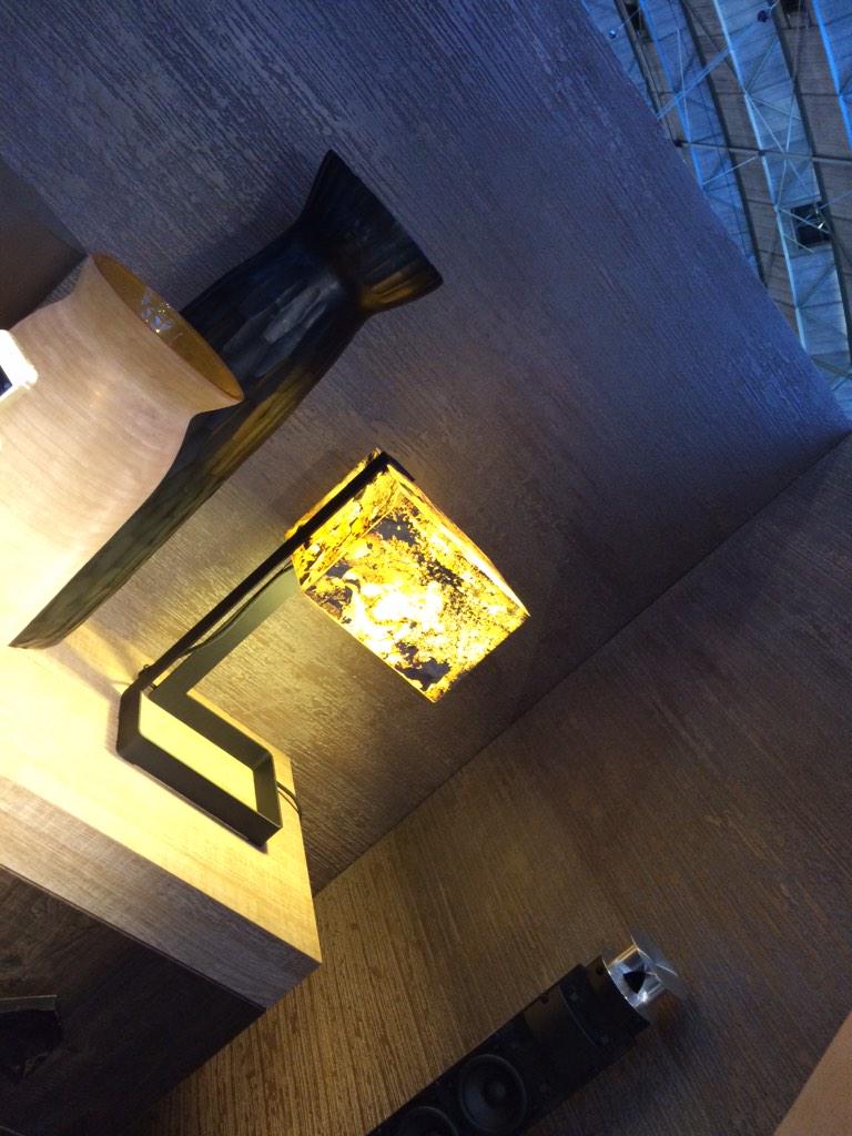 TEN_NAPEL's tweet photo. Wandafwerking LXRY Fair 2014 #mastersoflxry #osirishertmanstudio #architecture #LXRYFair #walldesign http://t.co/6twhuudOLP