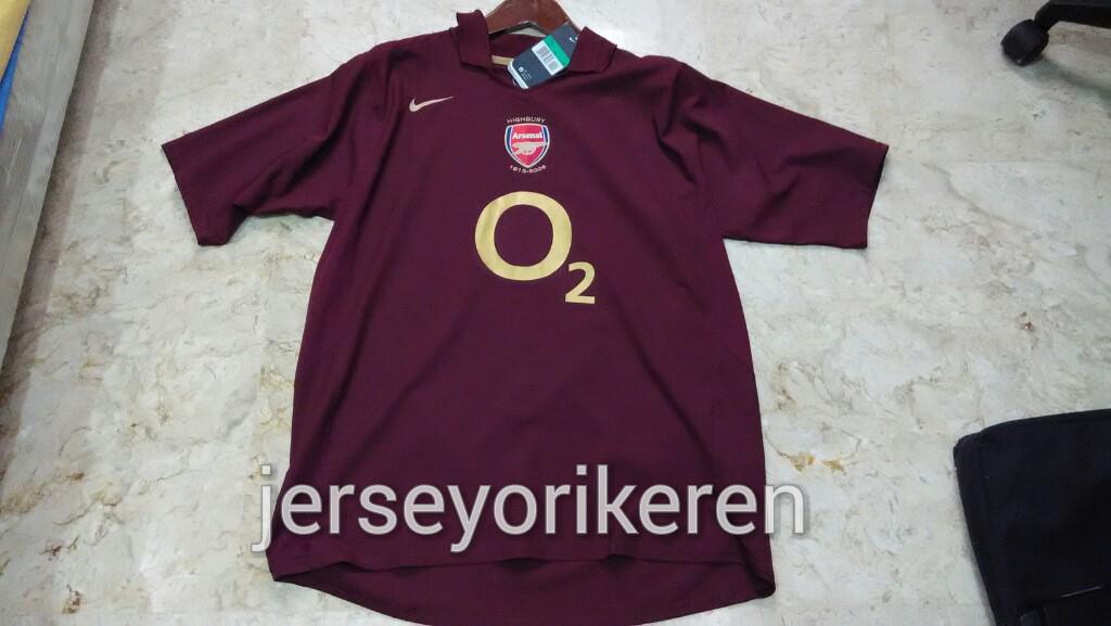 JerseyOriKeren's tweet photo. @AFC_Collector #jersey4sale #526 Arsenal home 2005-06 | XL BNWT | 850k | cp : cek bio http://t.co/UUrV6eoxOI