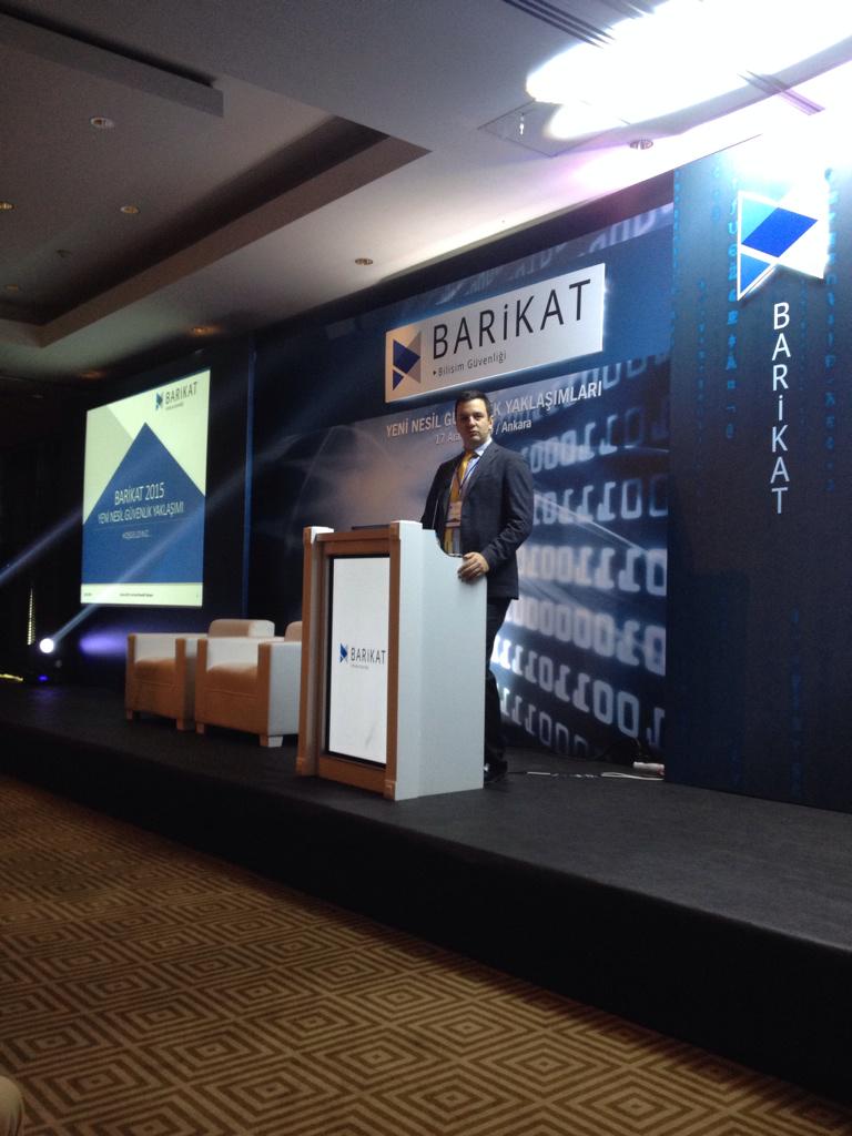 Barikat Bilişim Güvenliği 2015 etkinliğindeyiz program baktığımızda dolu ve gayet güzel gözüküyor... @BarikatBilisim