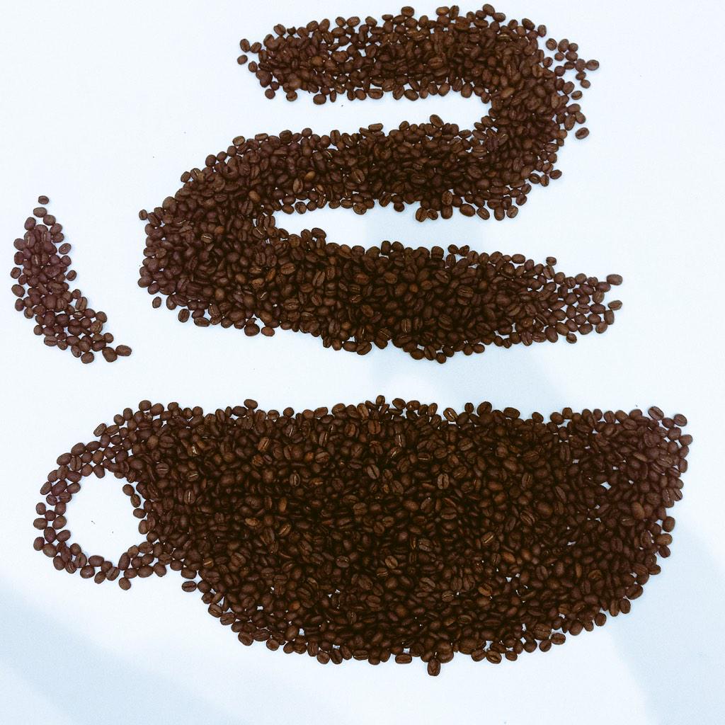 Ghadah_sub's tweet image. ستكون هنالك جوائز قيّمة من مقهى 
 #Java_Time | 
لأفضل عمل فني بالبن ☕️
#KSU_Art_Week | ✨