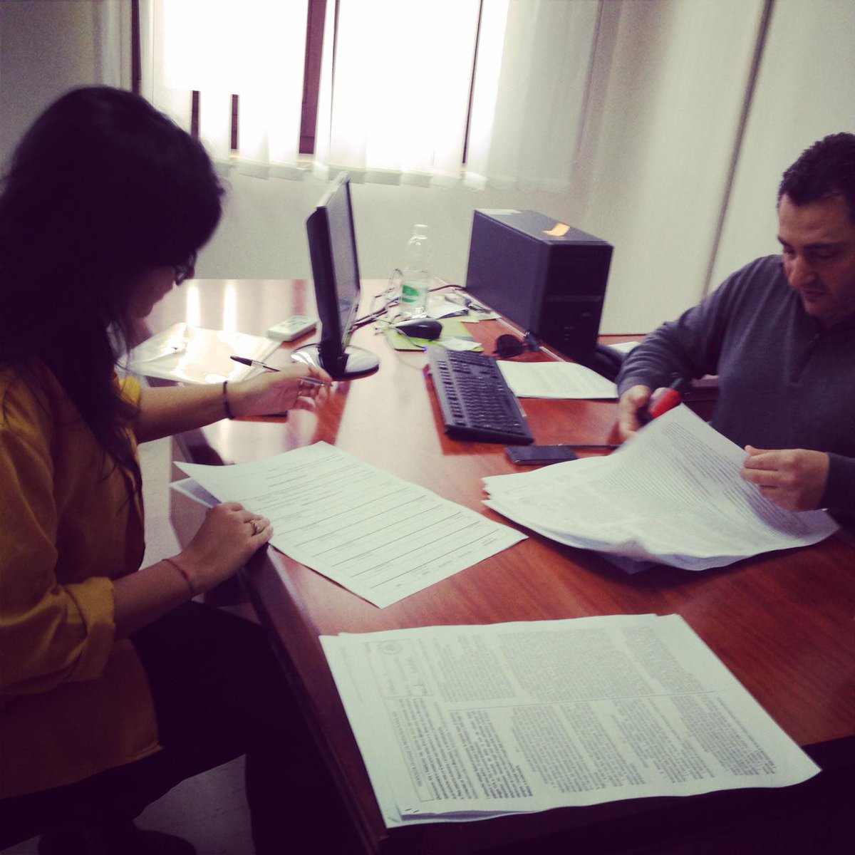 LaSimoGuarino's tweet photo. #GenerazioneSenzaVoto: Capaccio dice Sì alla raccolta firme proposta da @ESNITALIA ! #Cittadinanzaattiva #ESNIT http://t.co/yRJwxK7HRf