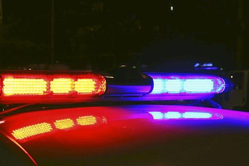 PioneerPress's tweet photo. 1 suspect dead, Shoreview-area Interstate 694 closed after officer-involved shooting: http://t.co/B4uTj0z5RI http://t.co/iudISSDWlA