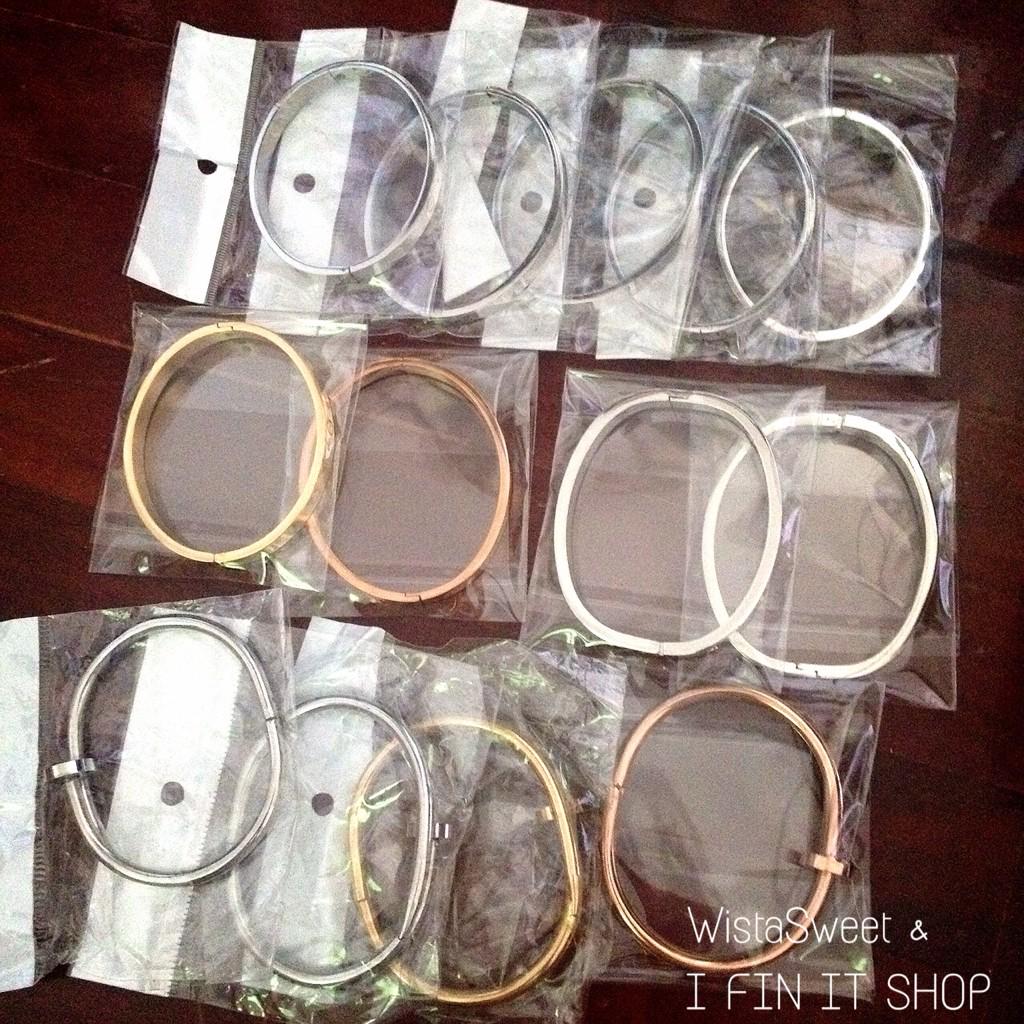 SweetDay8510's tweet photo. RTpls Cartier แบบที่ลู่หาน เซฮุน เทา คริสใส่ มีพร้อมส��งจ้า >> http://t.co/KVxfx57nQh @RT_EXO @TAO_HUN @EXO_RETWEET12 http://t.co/lTluxyfPll