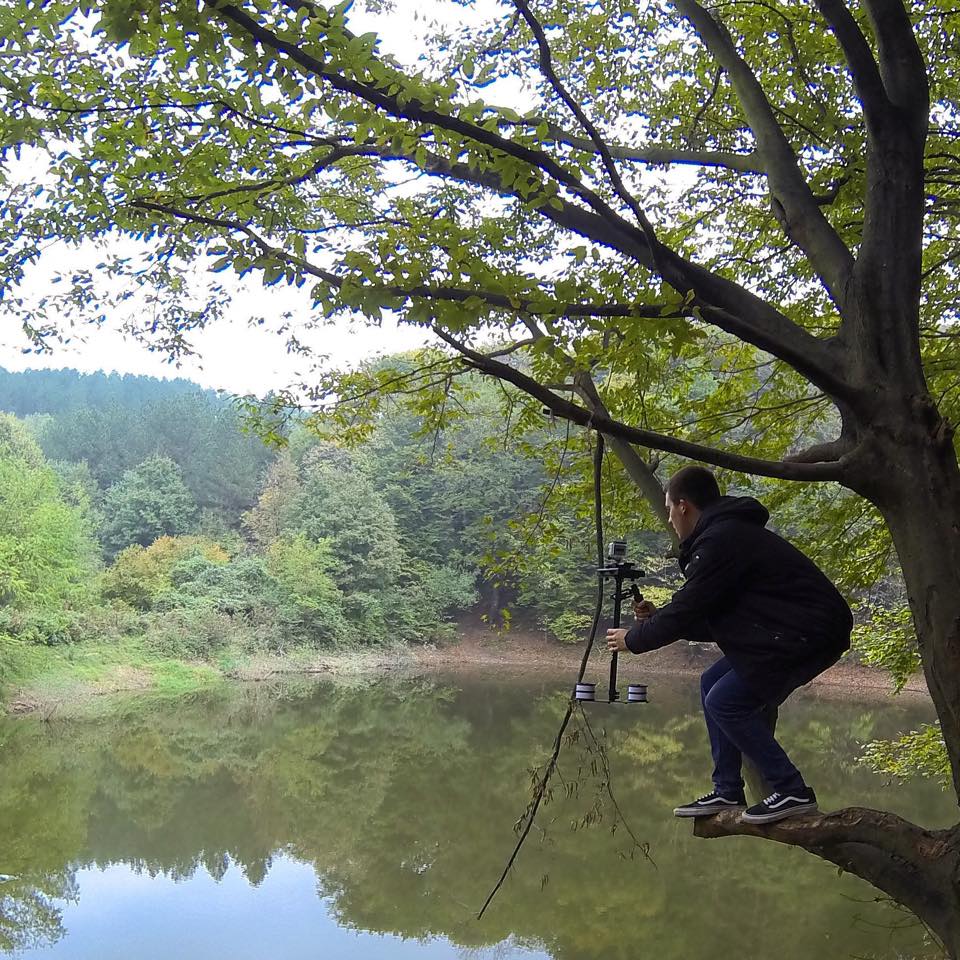 GoProFanatics's tweet image. As #GoPro Fanatics, we sometimes go to great lengths to get that #perfectshot. #GoProFanatics #toofar