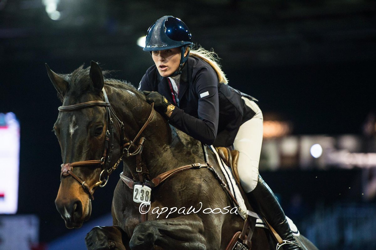 appaWoosa's tweet photo. .@jessicaemendoza and Spirit T @MastersGS @TeamGBR @MacWetGloves #Antares #guccimasters http://t.co/Mc2Yigl36O