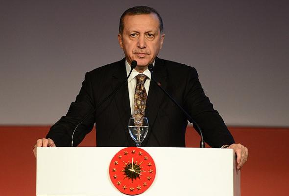 Cumhurbaşkanı Erdoğan: "Bu ülkeyi maşalara asla teslim etmeyeceğiz"

Haber Detay: goo.gl/EUF9hl