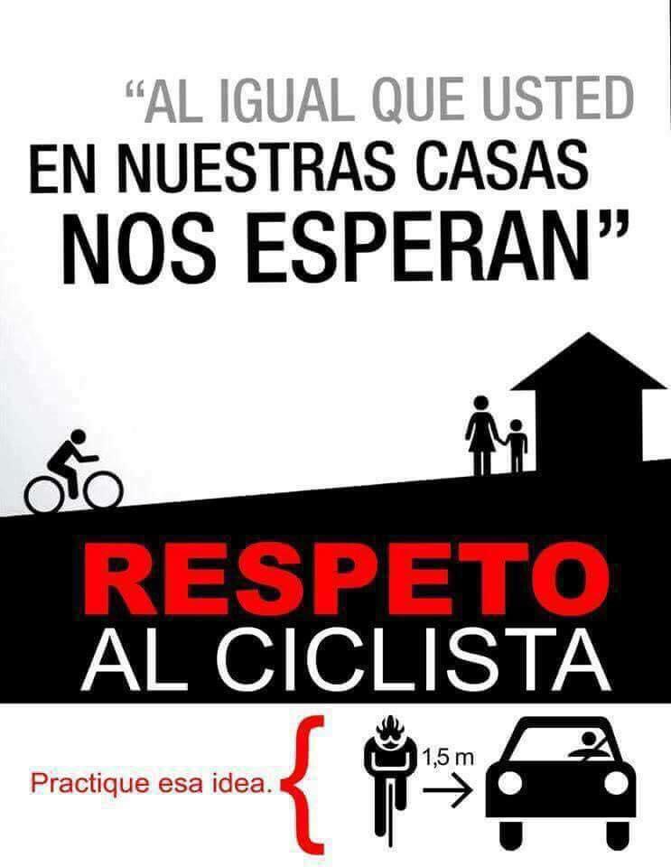 Irontriax's tweet photo. Los ciclistas tenemos la extraña mania de querer llegar vivos a casa.
Seria un detallazo respetarla.
Gracias! http://t.co/4WZtcmFh1G