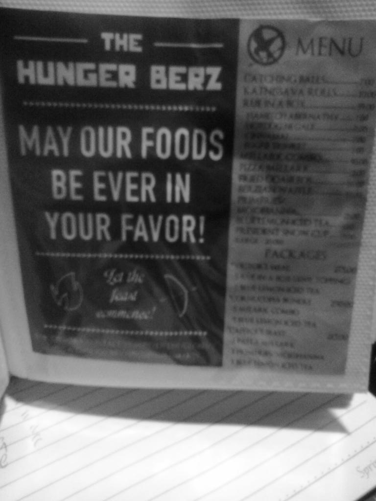 AnnelouruolennA's tweet photo. #smmegaboyle @smmegaboyle 
#HogMarx @HogMarx 
#thehungerberz @TheHungerBerz 
#SBF 
:D http://t.co/OaJhxN6w4v