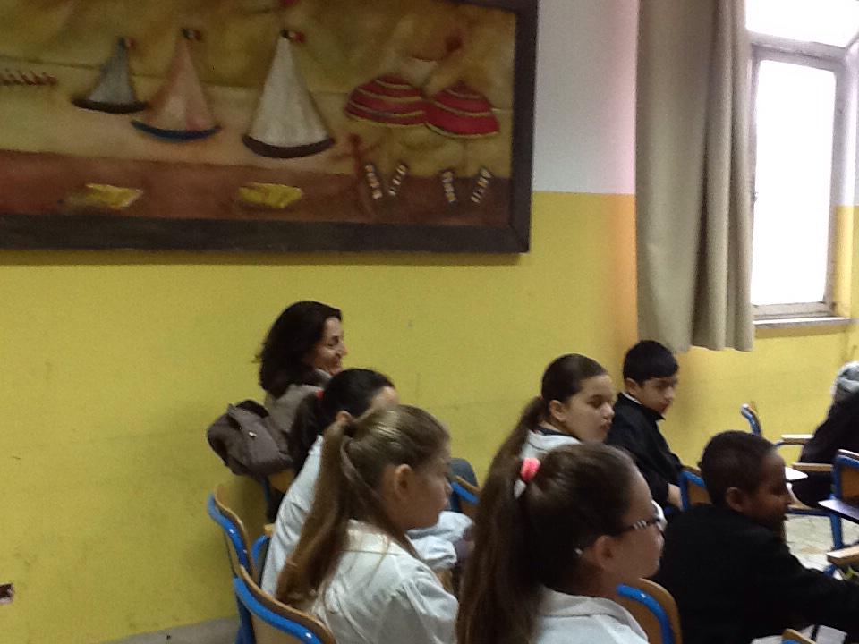 alambr_5's tweet photo. #twpinocchio Lorenzo Viani e il Gamc fanno scuola alla Lambruschini con il cantastorie Paolo Cortopassi http://t.co/SHwc3i7gFS