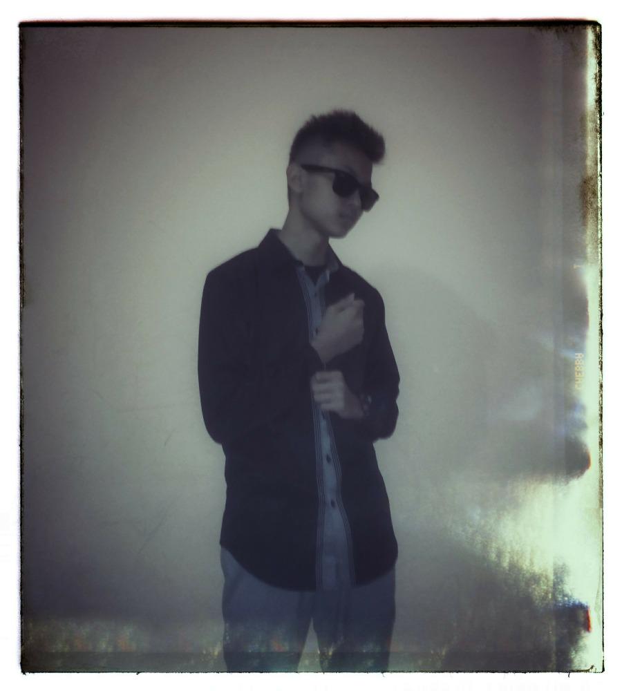 Official_Dlurs's tweet photo. Model 2 - 1 ~ http://t.co/BOWqlg812s