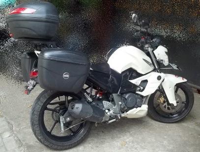 Tips Pengguna Box (Side Box Maupun Top Box) Sepeda Motor bit.ly/1wg1PKv |