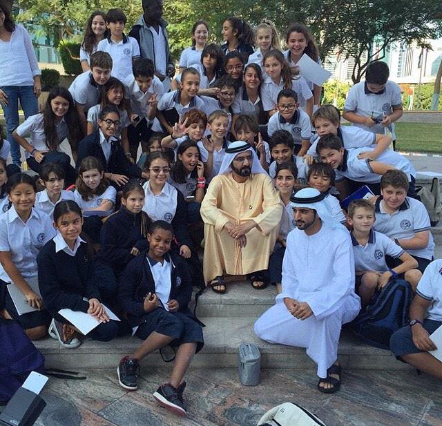 mustafa_agha's tweet photo. اذا لم تكن القيادة كذلك ... فكيف تكون ؟؟ @HamdanMohammed @HHShkMohd http://t.co/Gl7ODQcikr
