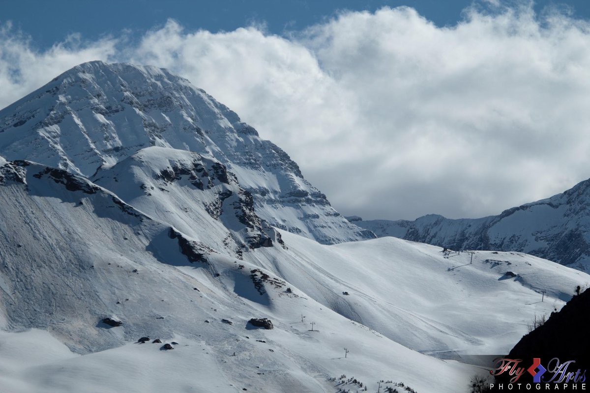 FlyArts64's tweet photo. 16 - Il fait froid en ce moment, non ? http://t.co/STHD45x8O5