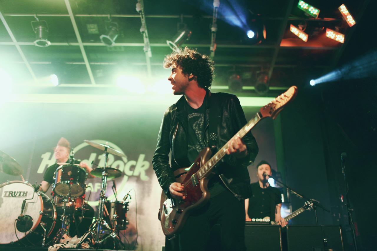 HAPPY 25TH BIRTHDAY TAYLOR YORK!!   Photo by Sam Desantis 