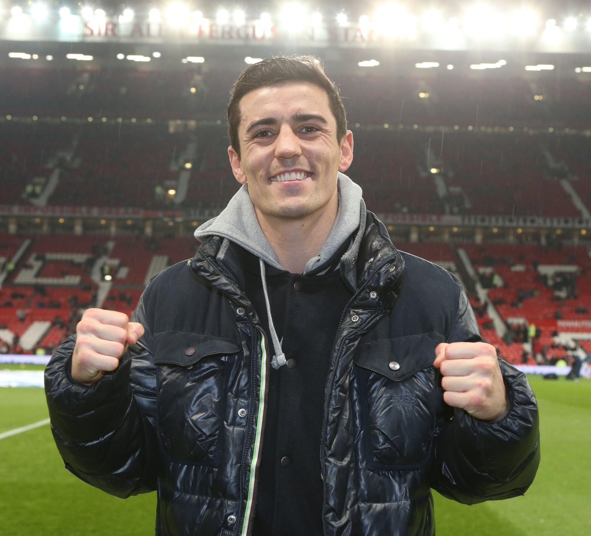 ManUtd's tweet photo. @ant_crolla Get well soon Anthony, we're sure you'll be back even stronger. Hope to see you at OT in the near future. http://t.co/Veef6begHQ