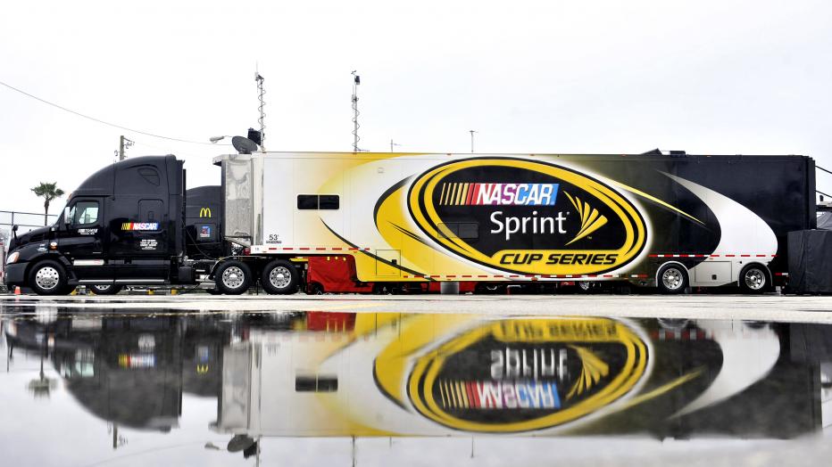 Autoweek tweet media