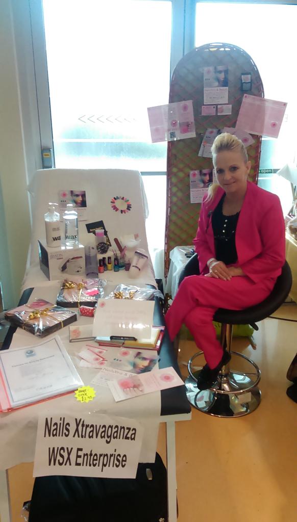 Semi Permanent Lashes. 
Special Xmas offer .. 
Full Set ..Only £32   
 Infills.. Only  £18