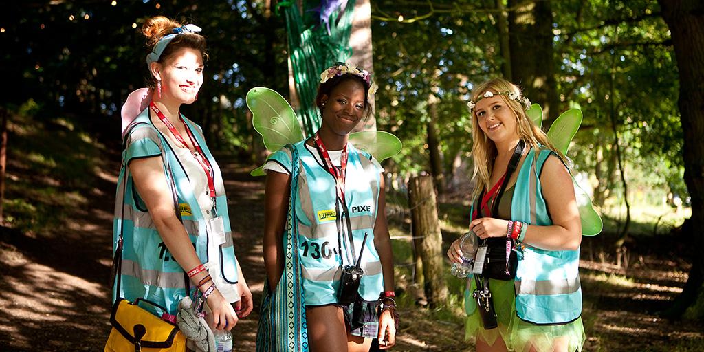hotboxevents's tweet photo. 2015 Hotbox Festival Volunteer Applications @LatitudeFest and @OfficialRandL opening early! http://t.co/o72Lpy1yvn http://t.co/7rwEeQjfFz