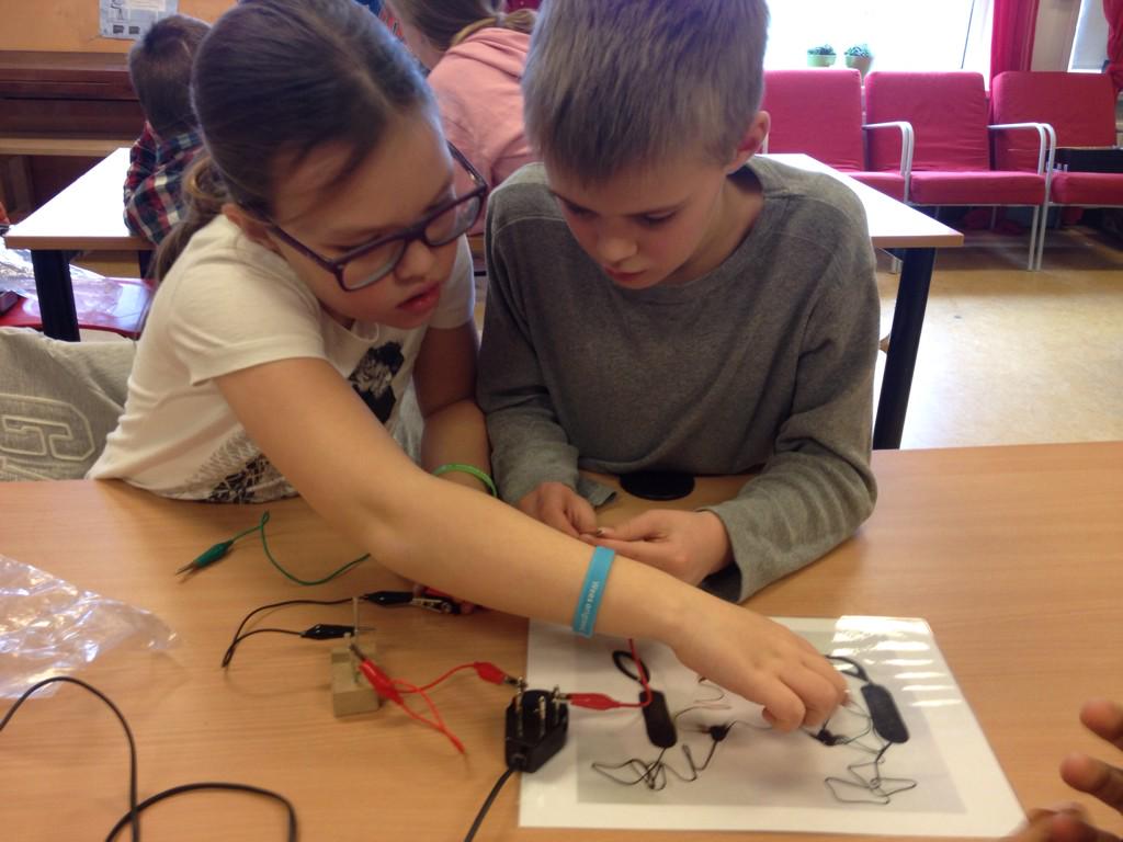 Mad Science als naschoolse activiteit. Cool!