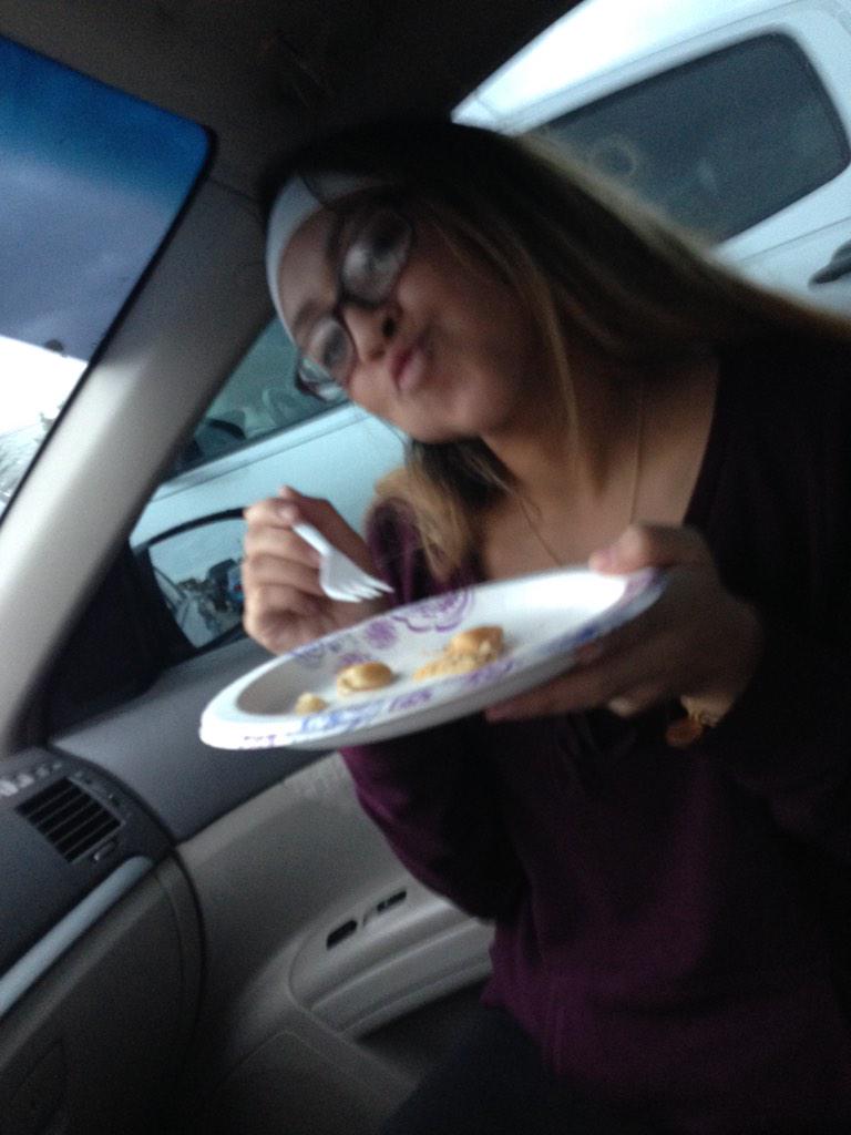 emason55's tweet photo. #BringYourOwnBreakfast http://t.co/UuZmIxlxkd