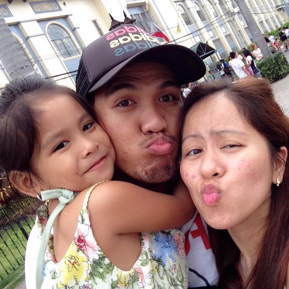 charice01's tweet photo. hello guys just follow my twetter account
#luvofmylife http://t.co/Dj4NZkQtyD