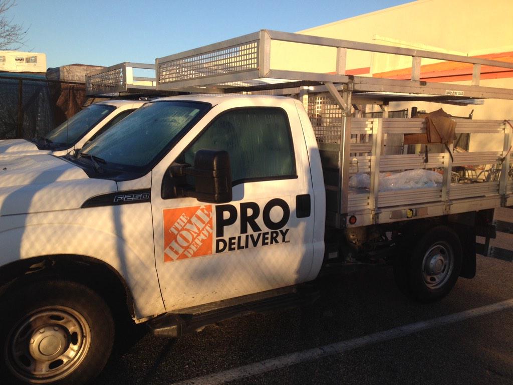 Home Depot Delivery Truck - Home Decor