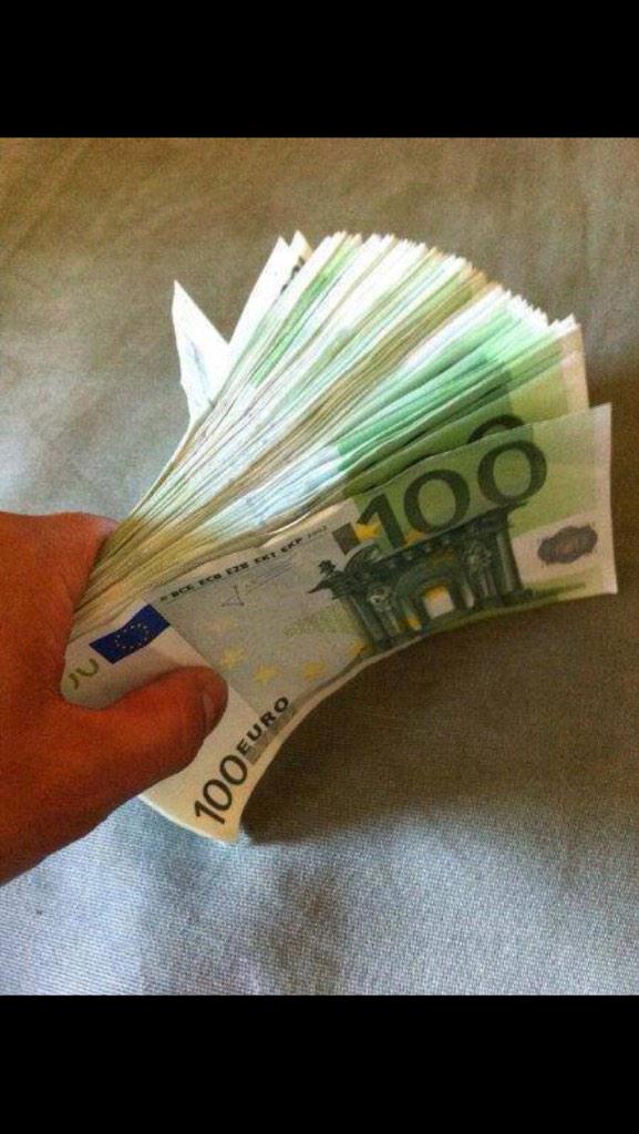 ArgentfacileYC's tweet image. Ca vous donnes envie ? Venez en privé je vous direz comment gagner de l'argent rapidement et facilement !