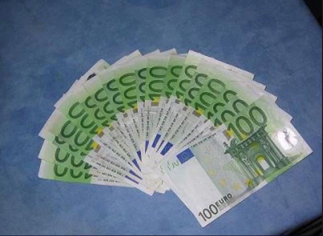 ArgentfacileYC's tweet image. Ca vous donnes envie ? Venez en privé je vous direz comment gagner de l'argent rapidement et facilement !