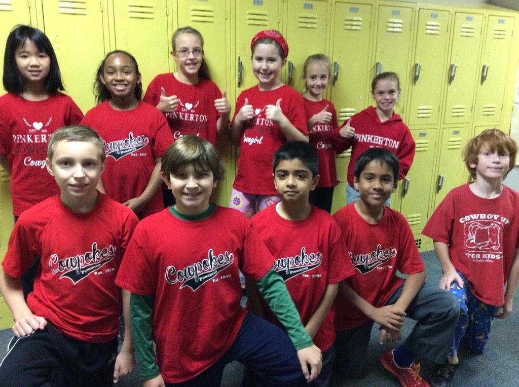 krobinsonpink's tweet photo. Love our new Spirit Wear! #pinkcreates @pinkPTO http://t.co/5M8pFG7uIN