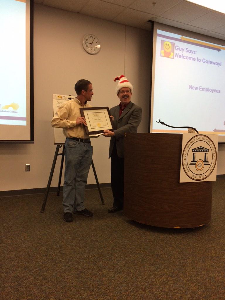 TrishGoodman_KY's tweet photo. Congratulations to Steve Popple who received a scholarship from AIR! Steve you rock! #wergateway http://t.co/kDa236VLdm