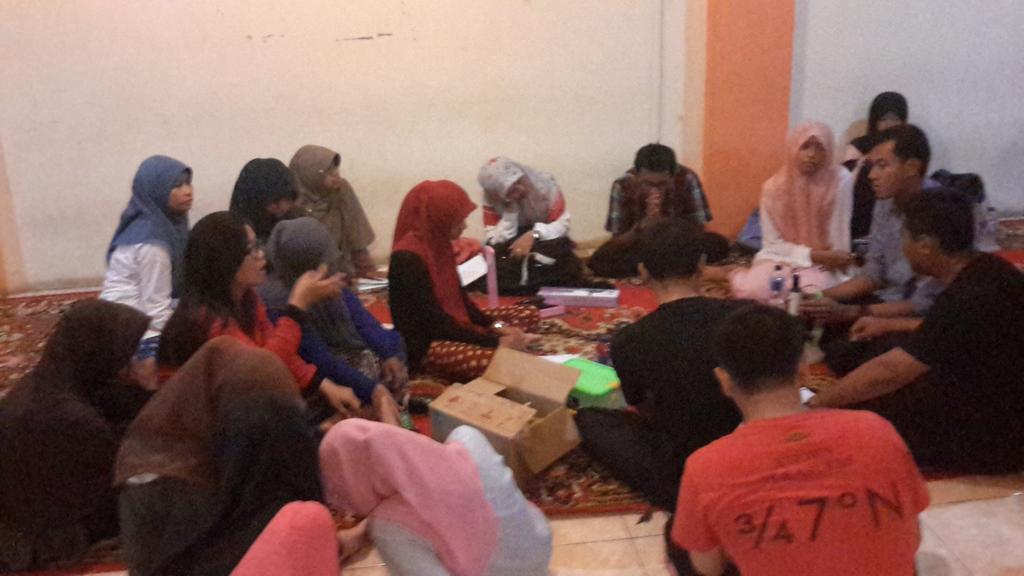 adik adik yg baru slesai latihan OSCE lg dberi evaluasi oleh kkak2 dn abg2 CIMSAers kece
cc <a href="/scomecimsa/">SCOME CIMSA</a> @cimsaunsyiah