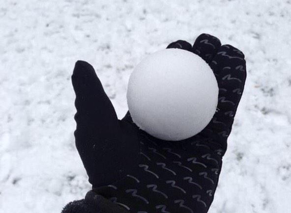 StumblerTop's tweet image. rt if this snowball is more perfect than u