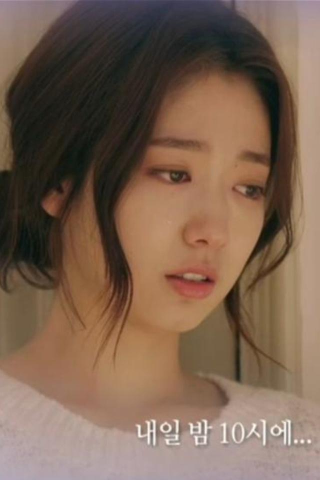 Kr_HallyuStar's tweet photo. [ZOOM] #Pinocchio our pretty InHa 
#cryingscene http://t.co/gLZexiCk0i
