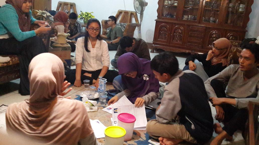 Waaaw"<a href="/SuaraPanganKita/">HMPPI IPB</a>: Malam yang panjang nih ceritanya.. Ayo siapa ya keluarga baru kita? #ORHMPPI "