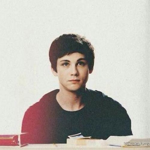 WorldRollBooks's tweet image. Ya tenemos a nuestro Charlie. Bienvenido @WR_Charlie