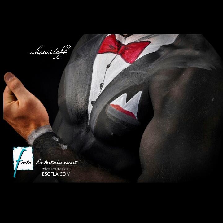 marianneshows's tweet photo. Bodypaint using @MEHRONmakeupNYC for #forteentertainment #suitandtie #dapper #bro #bodypaint #showitoff http://t.co/sC6EJ9DFja