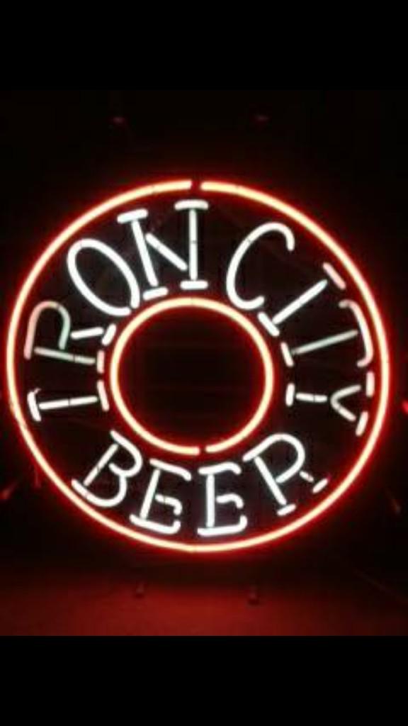 SickFind's tweet image. New at Instagram.com/SickFind YINZ FAVRIT BURR!