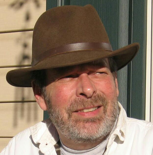 Justa_Len's tweet photo. I squint into the sun and sea.... http://t.co/v16myGLxoN