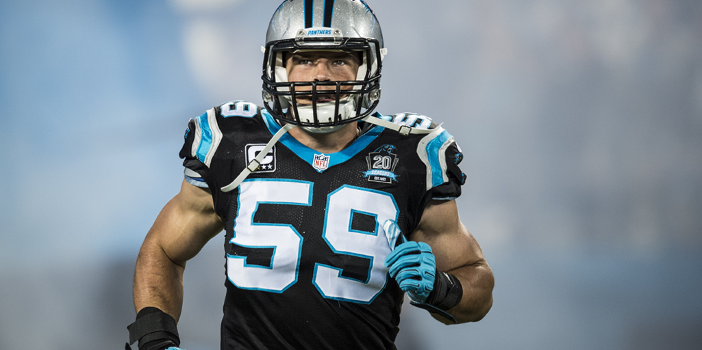BCFootball's tweet photo. Congrats Luke! RT @Panthers: @LukeKuechly finishes 1st at linebacker in Pro Bowl fan voting: http://t.co/Mhz6tQvm0C http://t.co/DQjX3z5n8G